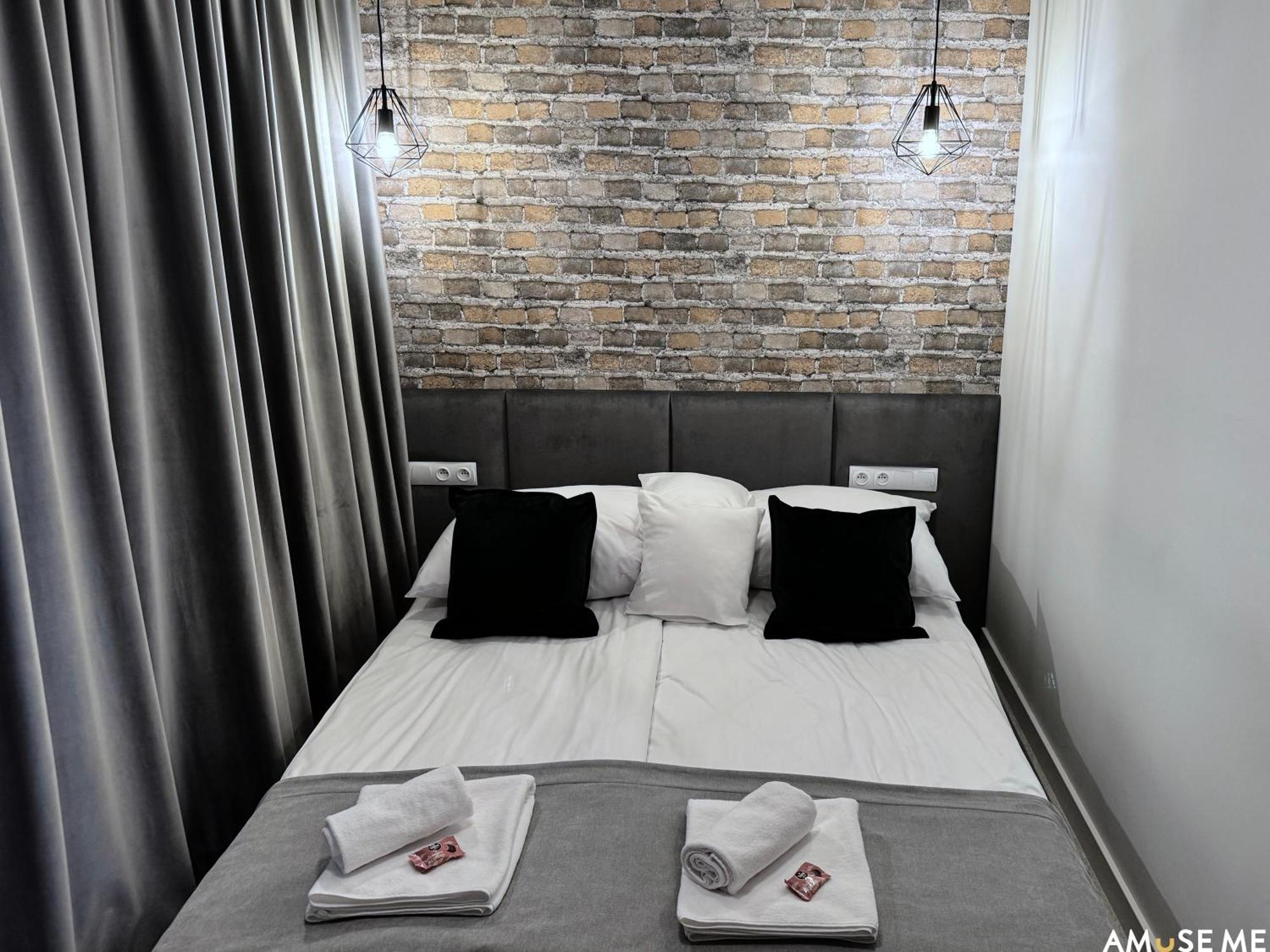 Aparthotel Amuse Me Kielce Esterno foto