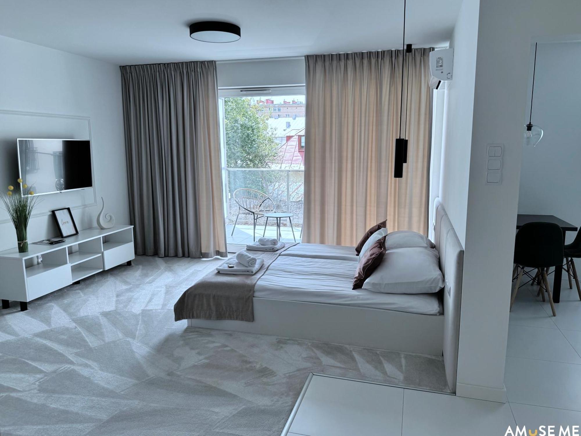 Aparthotel Amuse Me Kielce Esterno foto