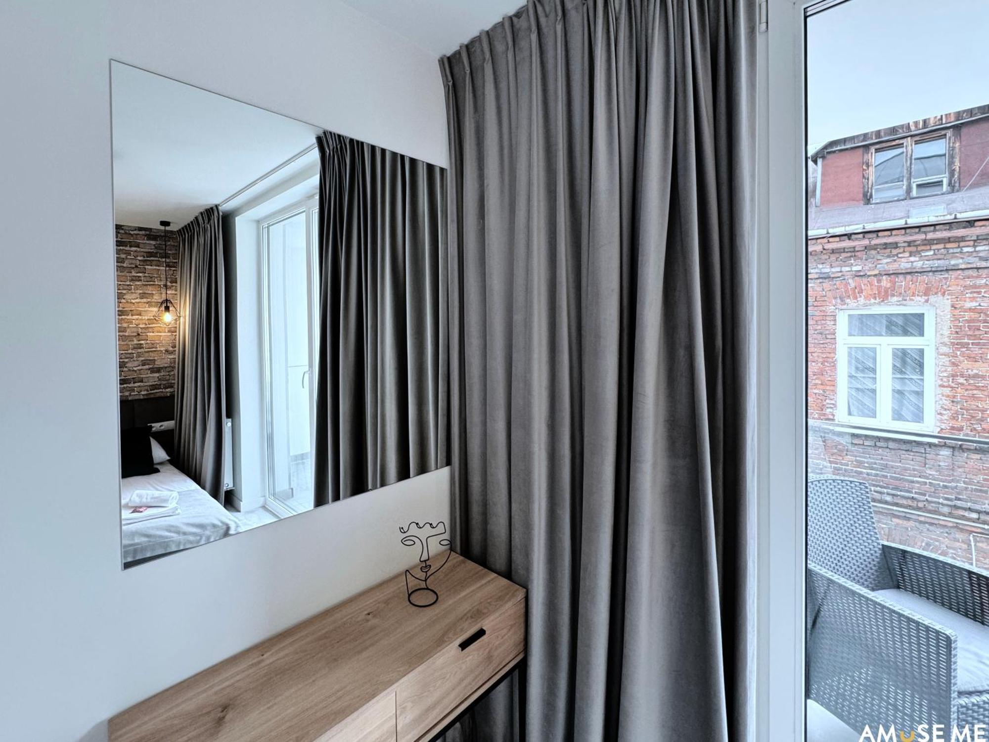 Aparthotel Amuse Me Kielce Esterno foto
