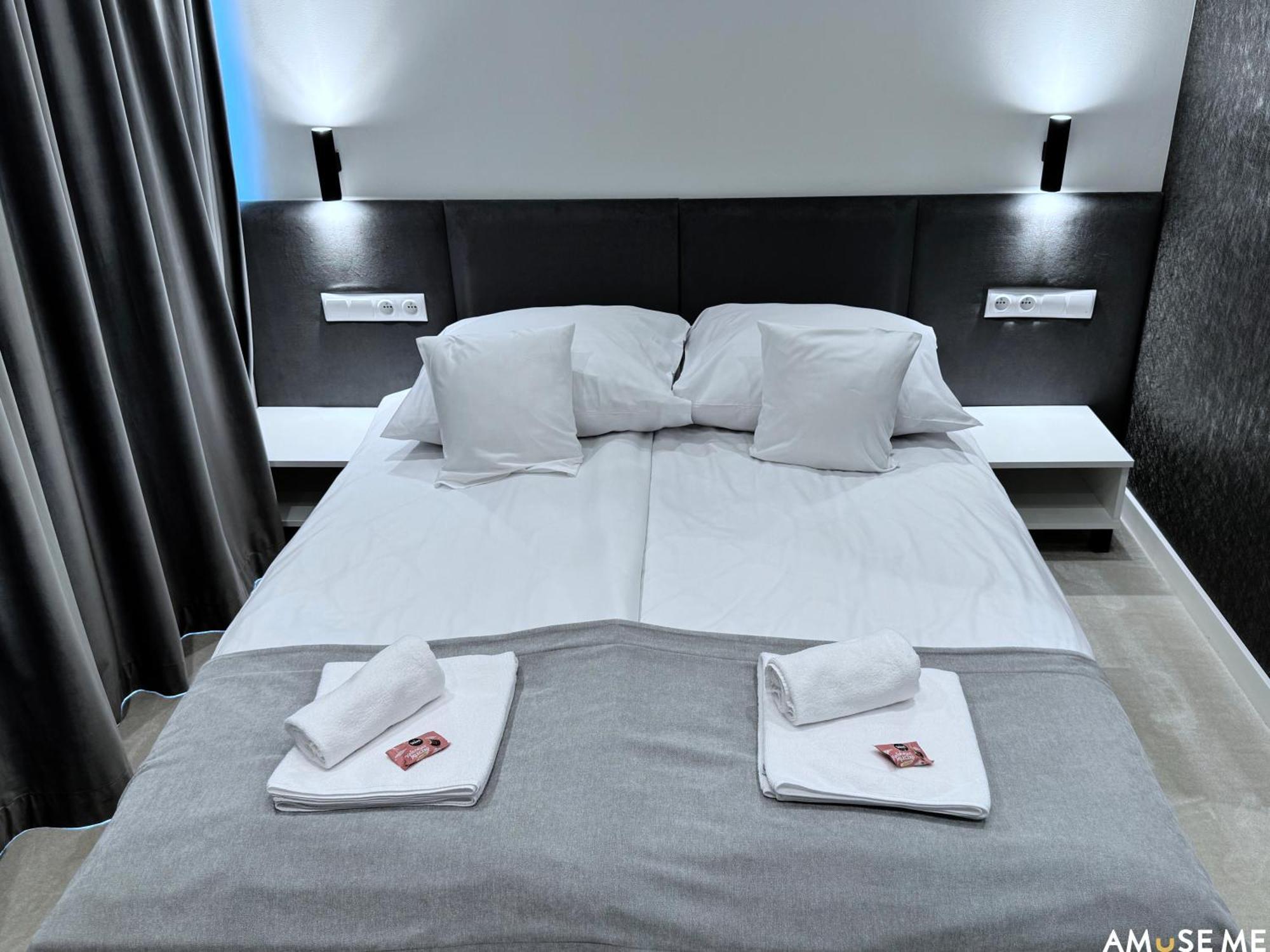 Aparthotel Amuse Me Kielce Esterno foto