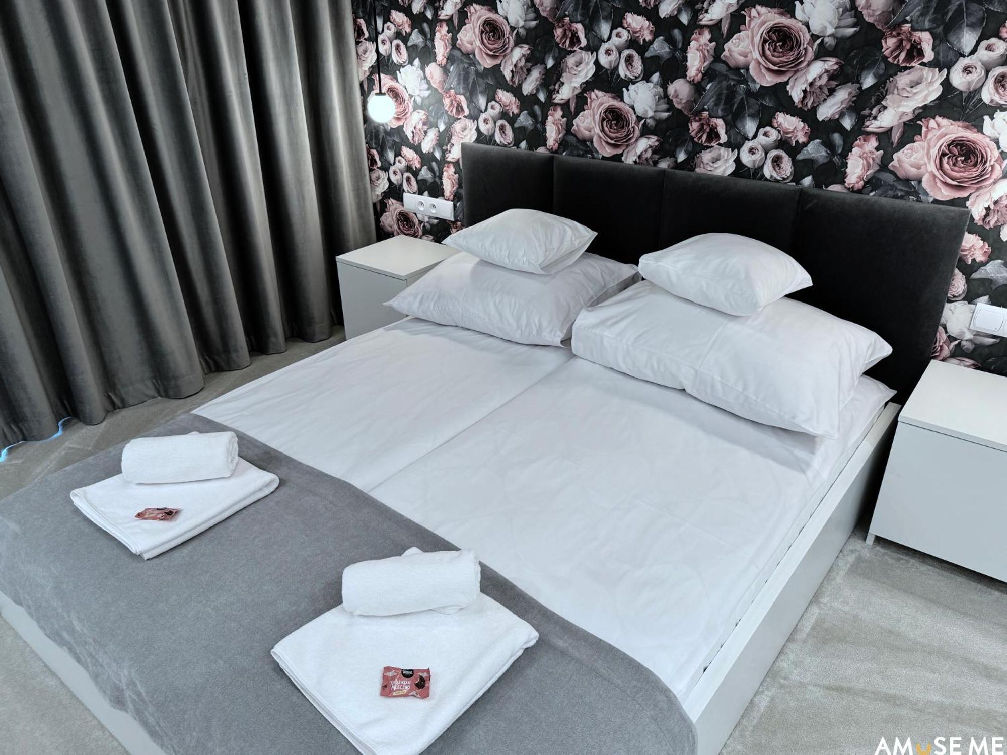 Aparthotel Amuse Me Kielce Esterno foto